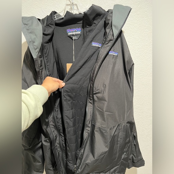 Patagonia Men's 3-in-1 Powder Town Jacket - Picture 5 of 9